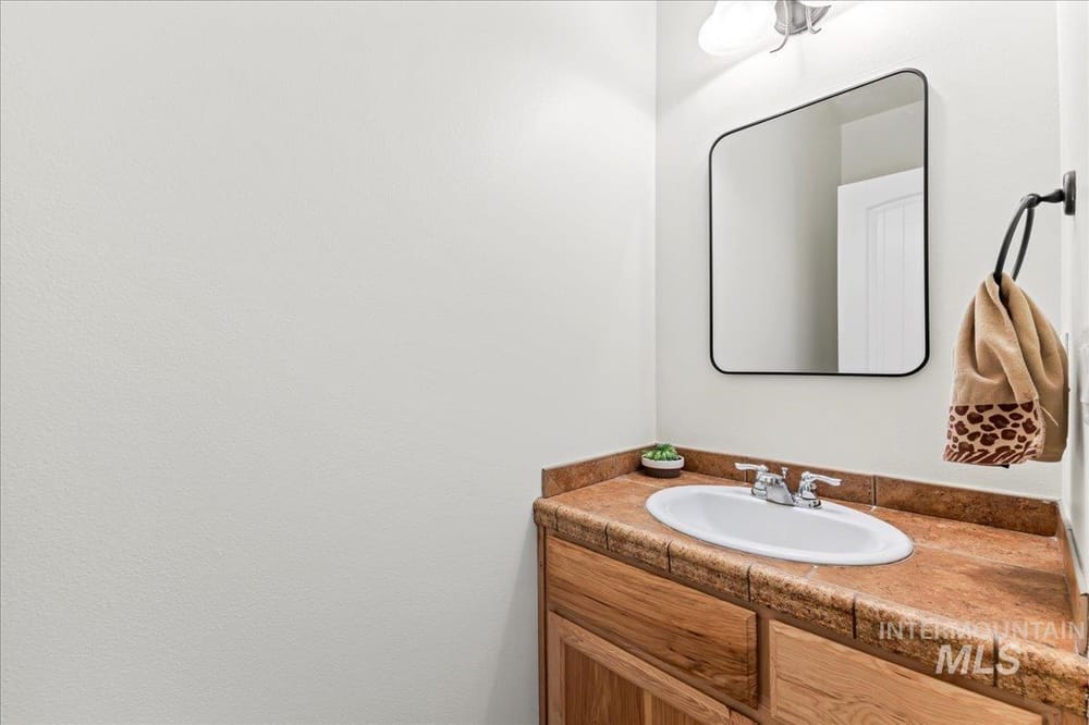 Single family luxury home  - Image 15