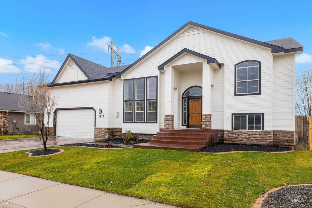 Single family residence 