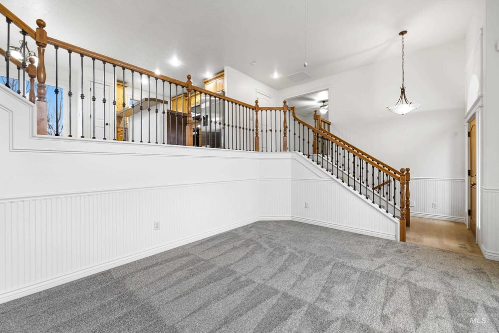 Single family residence  - Image 5