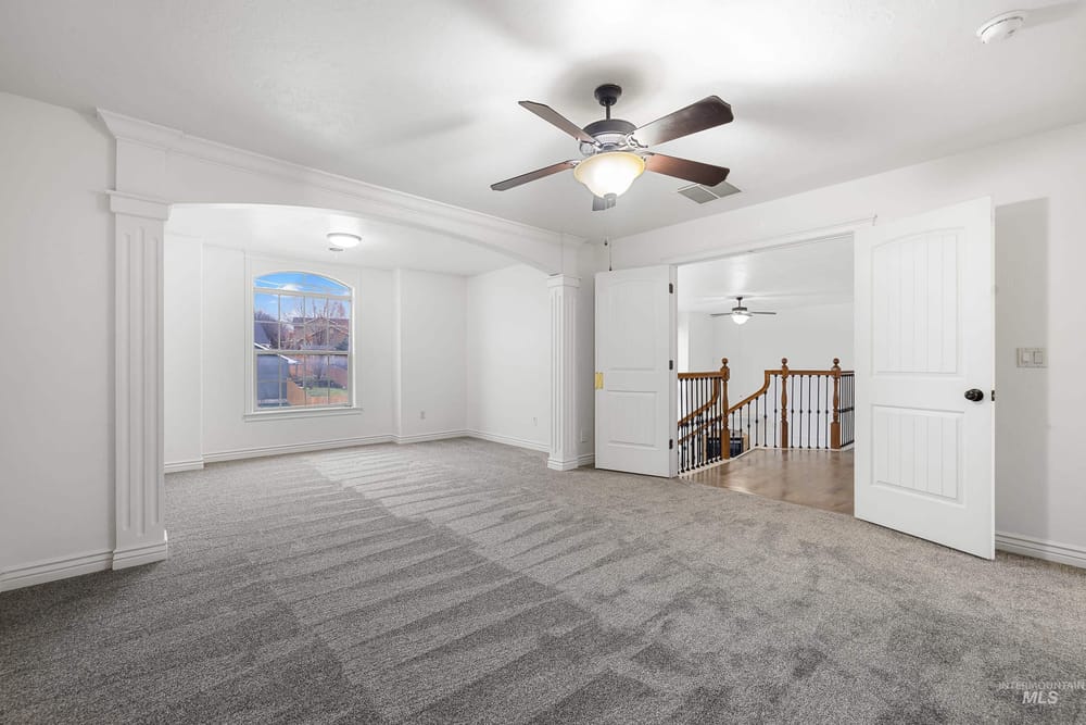 Single family residence  - Image 15