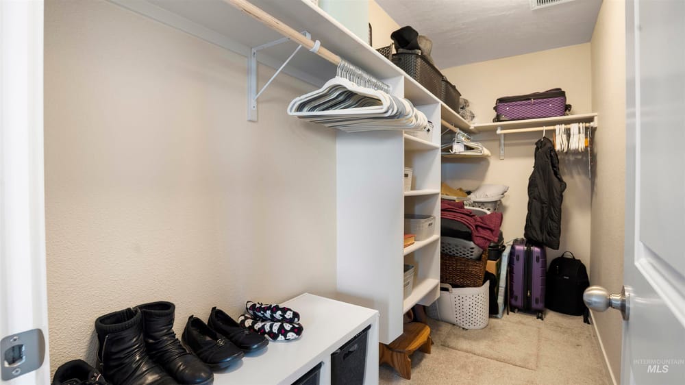 Single family residence  - Image 16