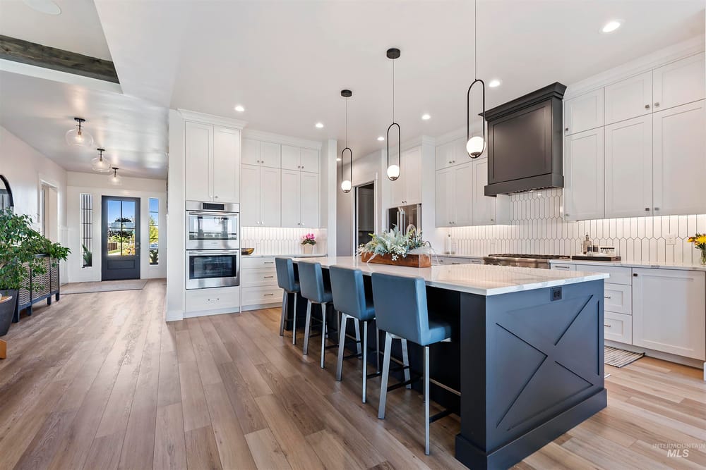 Modern luxury family hoe - Image 12